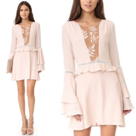🍋 FOR LOVE & LEMONS Emelia Bell
Sleeve Dress Size S Dusty Pink - Picture 4 of 8